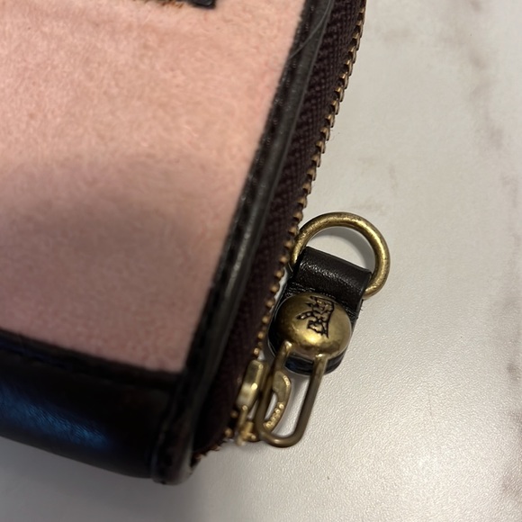 VINTAGE JUICY COUTURE TERRY CLOTH WALLET - Picture 5 of 9